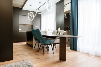 Apartament nou cu 3 camere de inchiriat EAS/Residence Central anunturi imobiliare Bihor
