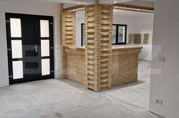 Casă - 4 camere de vanzare SUCEAVA - Suceava anunturi imobiliare Suceava