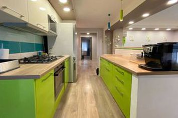 Apartament de 3 camere, ultrafinisat, 92 mp, zona" Billa"- Manastur anunturi imobiliare Cluj