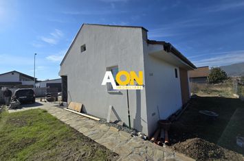 Casa la Cheie 3 Camere Zona Orizont, 354mp Teren anunturi imobiliare Alba