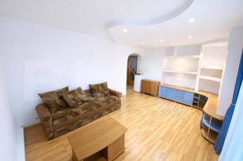 Apartament 3 camere de vanzare BACIU - Cluj anunturi imobiliare Cluj