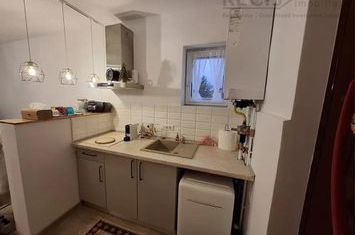 Garsonieră de vanzare CENTRAL - Brasov anunturi imobiliare Brasov
