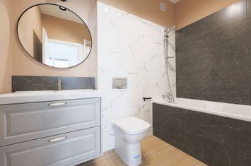 Cel mai spatios apartament ARED 1 bucata disponibila anunturi imobiliare Arad