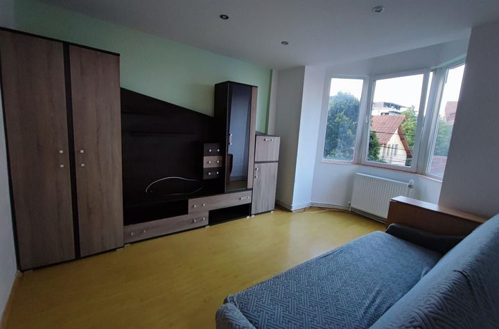 Apartament cu 2 camere, 47 mp utili, zona Horea anunturi imobiliare Cluj