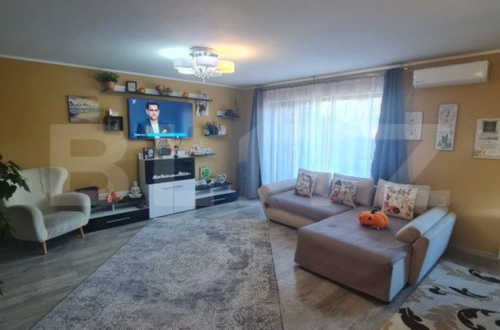 Apartament 4 camere de vanzare FLORESTI - Cluj anunturi imobiliare Cluj