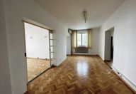 5.000 €, Vilă