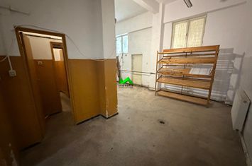 Spațiu comercial de inchiriat BROSCARIE - Sibiu anunturi imobiliare Sibiu