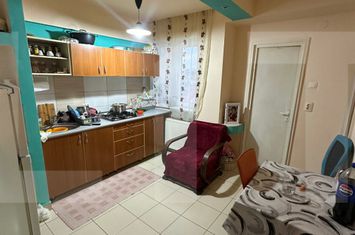 Apartament 2 camere de vanzare ARAD - Arad anunturi imobiliare Arad
