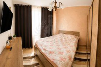 APARTAMENT 3 CAMERE//2 BAI//ZONA VEST anunturi imobiliare Prahova