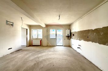 Apartament de vânzare | 3 camere | strada Urusagului anunturi imobiliare Cluj