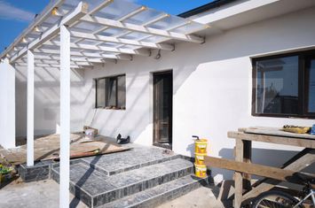 Casă - 4 camere de vanzare PREAJBA - Dolj anunturi imobiliare Dolj