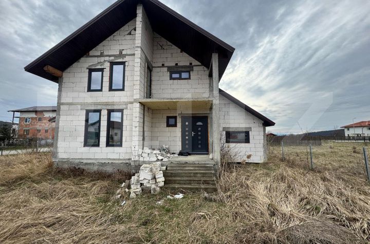 Vilă - 4 camere de vanzare BECLEAN - Bistrita-Nasaud anunturi imobiliare Bistrita-Nasaud