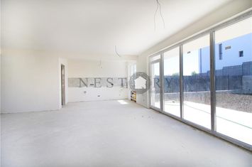 Vilă - 4 camere de vanzare CENTRAL - Cluj anunturi imobiliare Cluj