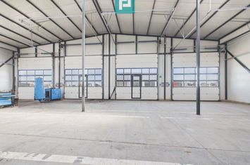 Hală 570 mp Centura Nord anunturi imobiliare Arad
