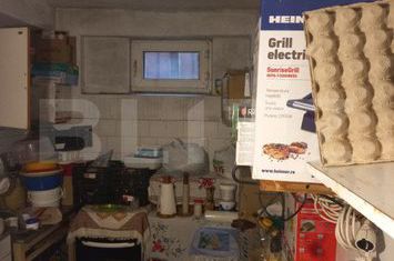 Vilă - 10 camere de vanzare TARGOVISTE - Dambovita anunturi imobiliare Dambovita