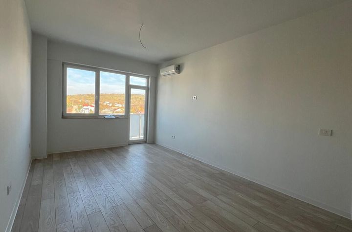 APARTAMENT CU 2 CAMERE + LOC DE PARCARE, INTABULAT, MUTARE IMEDIATA anunturi imobiliare Iasi