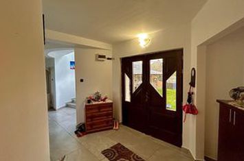 Casă - 3 camere de vanzare LES - Bihor anunturi imobiliare Bihor