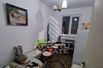 Apartament cu 3 camere, semidecomandat, parter inalt, zona Sagului anunturi imobiliare Timis