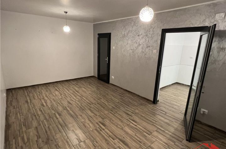 Spațiu comercial de inchiriat SUD - Vrancea anunturi imobiliare Vrancea