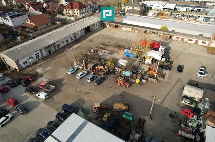 Teren intravilan 6.555 mp cu hală industrială anunturi imobiliare Arad