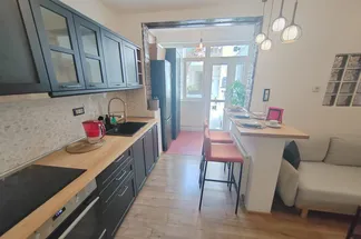 Apartament 3 camere de vânzare Bucuresti - P-ta Victoriei
