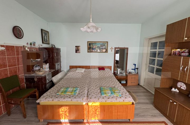 Vilă - 6 camere de vanzare SOIMUS - Hunedoara anunturi imobiliare Hunedoara
