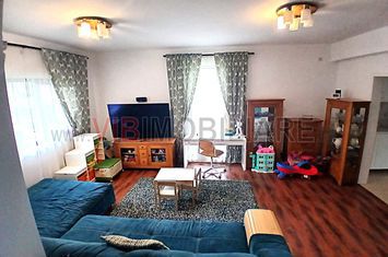 Casă ideală pentru familie | Jacuzzi + Foișor BBQ | Tunari anunturi imobiliare Bucuresti