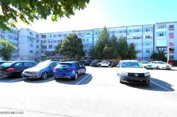 Inel 2 - Dezrobirii, apartament decomandat, 2 camere, 55 mp, etaj 1! anunturi imobiliare Constanta
