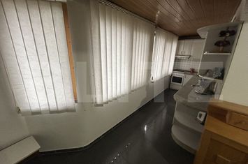 Apartament 3 camere de vanzare ROGERIUS - Bihor anunturi imobiliare Bihor