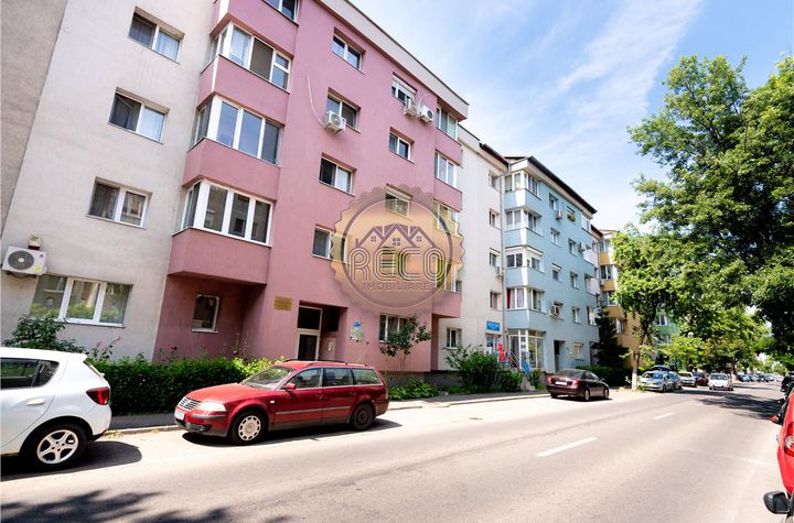 Apartament 2 camere de vanzare IOSIA - Bihor anunturi imobiliare Bihor