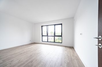 Apartament 4 camere de vanzare 13 SEPTEMBRIE - Bucuresti anunturi imobiliare Bucuresti