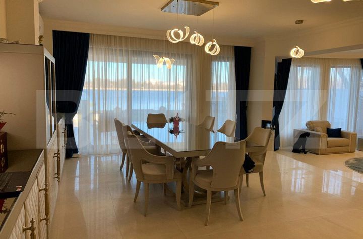 Vilă - 8 camere de vanzare BUFTEA - Bucuresti anunturi imobiliare Bucuresti