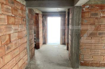 Vilă - 4 camere de vanzare PLOPENI - Suceava anunturi imobiliare Suceava