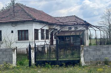Casă - 3 camere de vanzare CRAIOVA - Dolj anunturi imobiliare Dolj