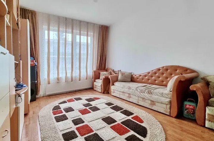 Apartament 2 camere de vanzare GRIVITEI - Brasov anunturi imobiliare Brasov