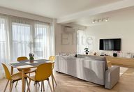 800 €, Apartament 2 camere