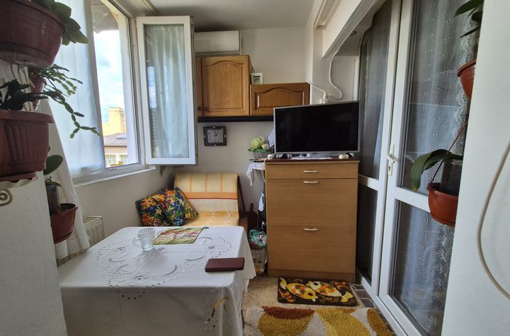 Garsonieră de vanzare TARGU-JIU - Gorj anunturi imobiliare Gorj