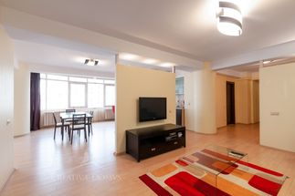 Apartament 2 camere de închiriat Bucuresti - Unirii