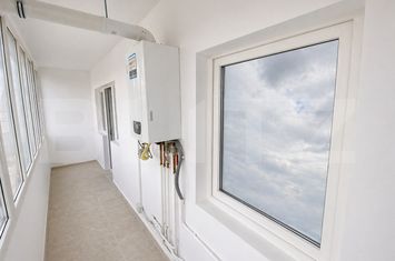 Apartament 3 camere de vanzare BACIU - Cluj anunturi imobiliare Cluj