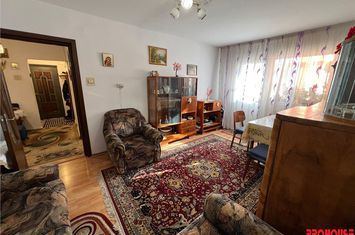 Apartament 3 camere de vanzare CENTRAL - Bacau anunturi imobiliare Bacau