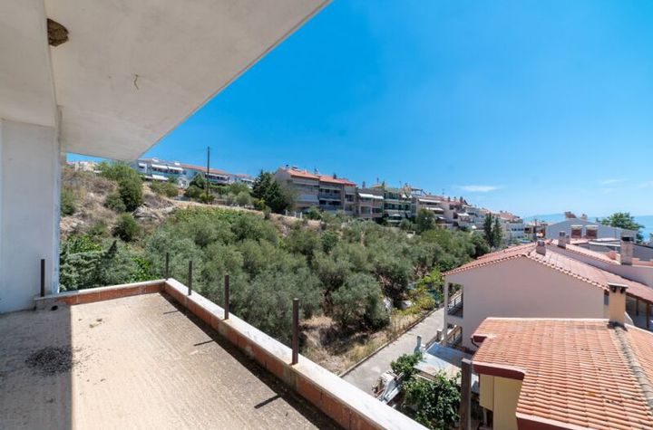 Casă individuală 3 nivele, 366 mp — Depos anunturi imobiliare Grecia