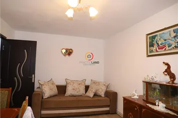 Apartament 3 camere de vanzare SACELE - Brasov anunturi imobiliare Brasov