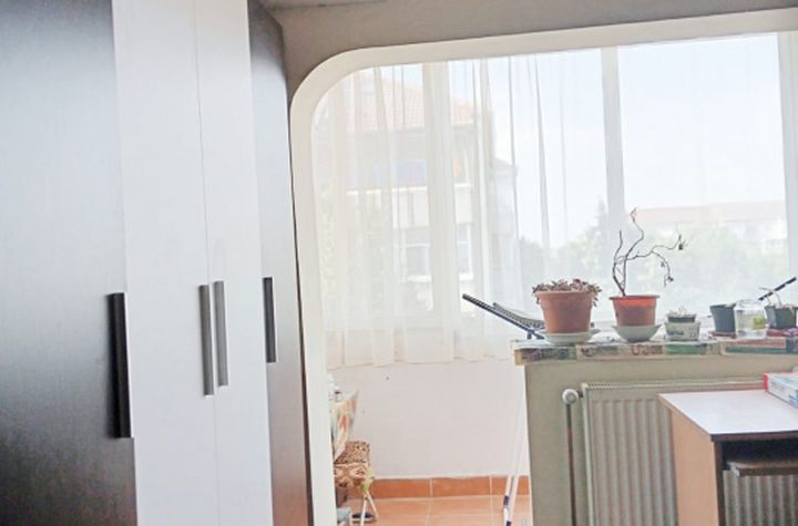 Apartament 4 camere de vanzare BUCOVINA - Timis anunturi imobiliare Timis