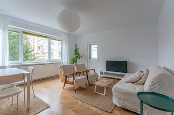 Apartament 3 Camere Decomandat de Închiriat – Zonă Centrală, Brașov anunturi imobiliare Brasov