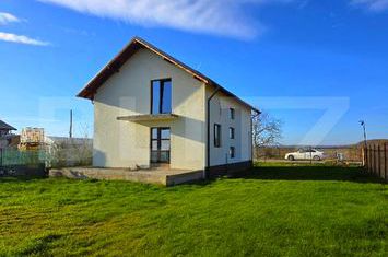Casă - 4 camere de vanzare TARGOVISTE - Dambovita anunturi imobiliare Dambovita