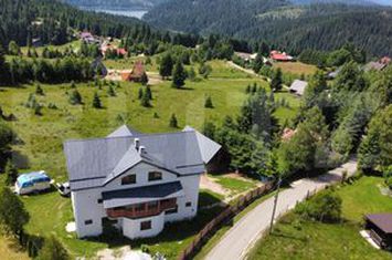 Vilă - 10 camere de vanzare BELIS - Cluj anunturi imobiliare Cluj