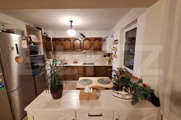 Apartament 3 camere de vanzare FLORESTI - Cluj anunturi imobiliare Cluj