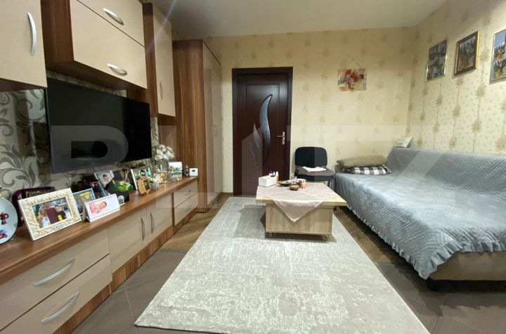 Apartament 3 camere de vanzare CLUJ-NAPOCA - Cluj anunturi imobiliare Cluj