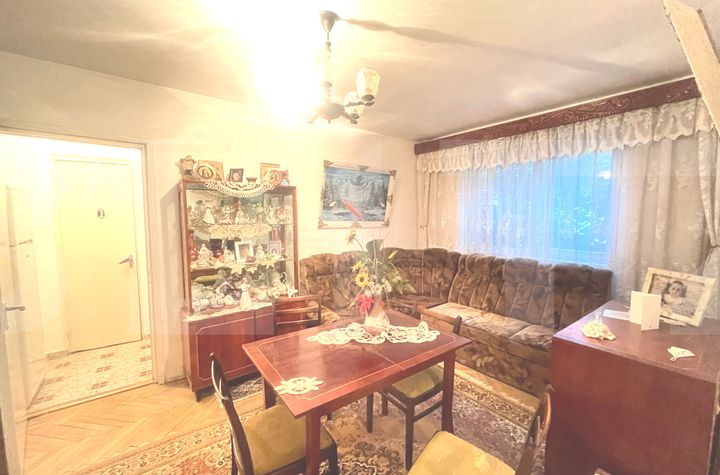Apartament 2 camere de vanzare BOTOSANI - Botosani anunturi imobiliare Botosani