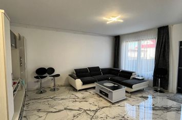 Casă - 3 camere de vanzare RADAUTI - Suceava anunturi imobiliare Suceava